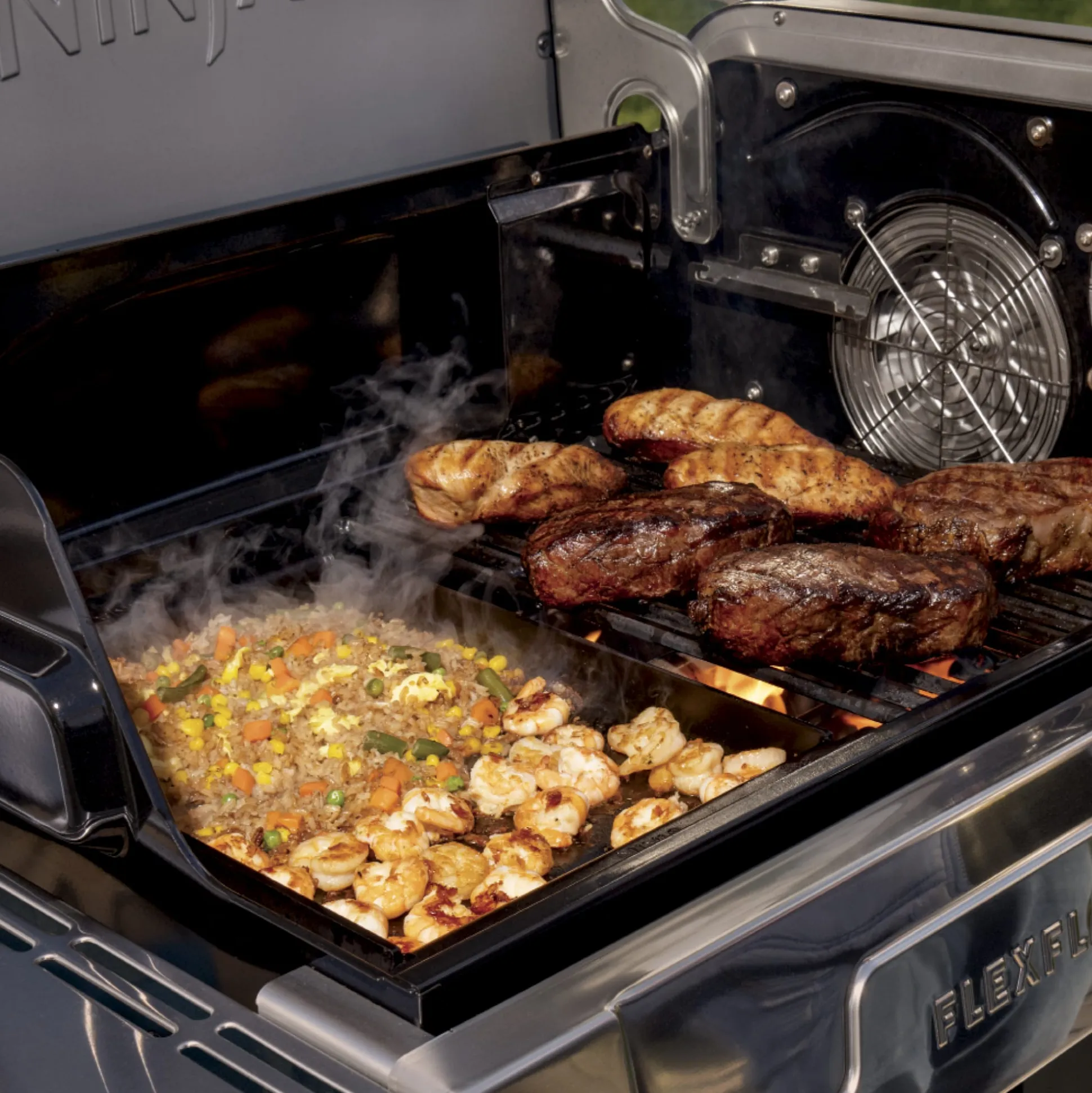 Ninja™ FlexFlame™ Grill and Smoker in Green