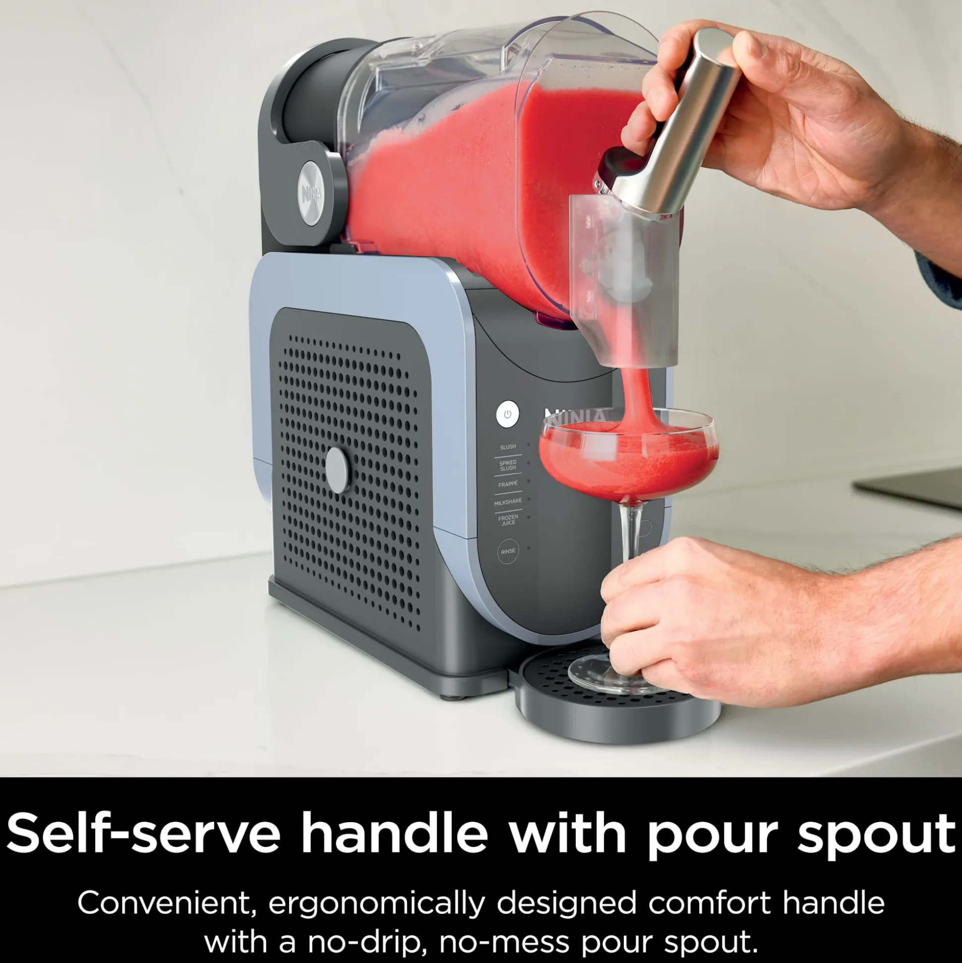 Ninja SLUSHi Slushie Machine and Tote Bag