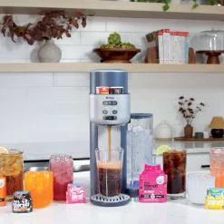Ninja Thirsti™ Drink System and Soda Machine