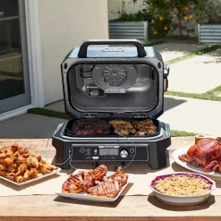 Ninja Woodfire Premium XL BBQ Grill in Green and Gold