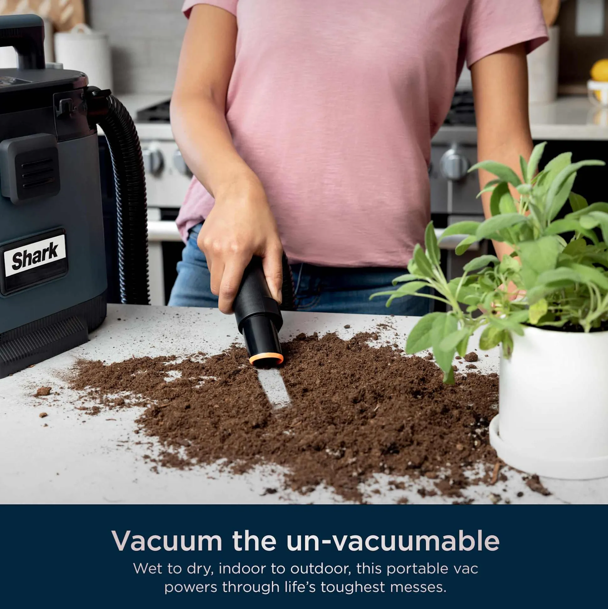 Shark MessMaster Portable Wet Dry Vacuum